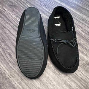 MEN’S SIZE L 10-11 SLIPPERS -LIKE NEW!